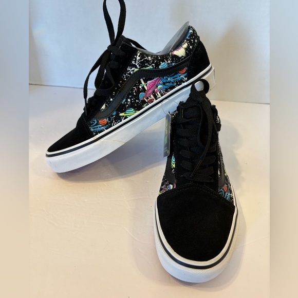 Vans Glow-in-the-dark psychedelic space sneakers size 7.5 NWT - Picture 1 of 12